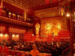 buddha-tooth-relic-temple_498087002_px-buddha-tooth-relic-temple-and-museum-inside-_46041
